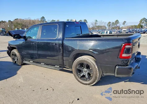 2020 Ram 1500 Big Horn/Lone Star z USA, uszkodzony, nr VIN 1C6SRFFT3LN207483